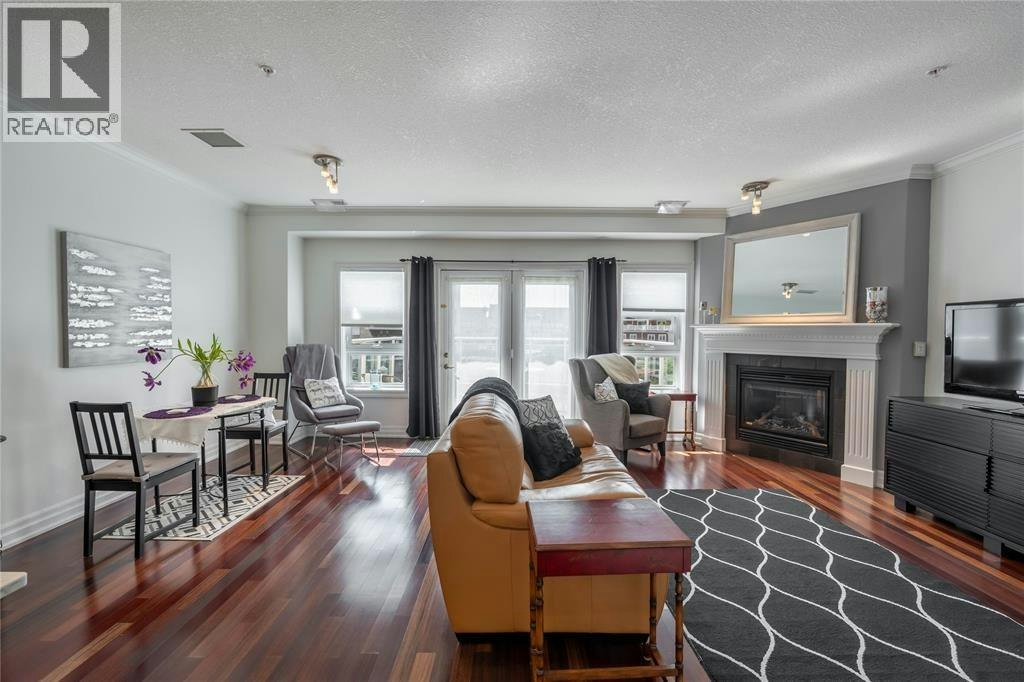 211-1550 Venetian Boulevard, Point Edward, ON, N7T 0A4 - 2