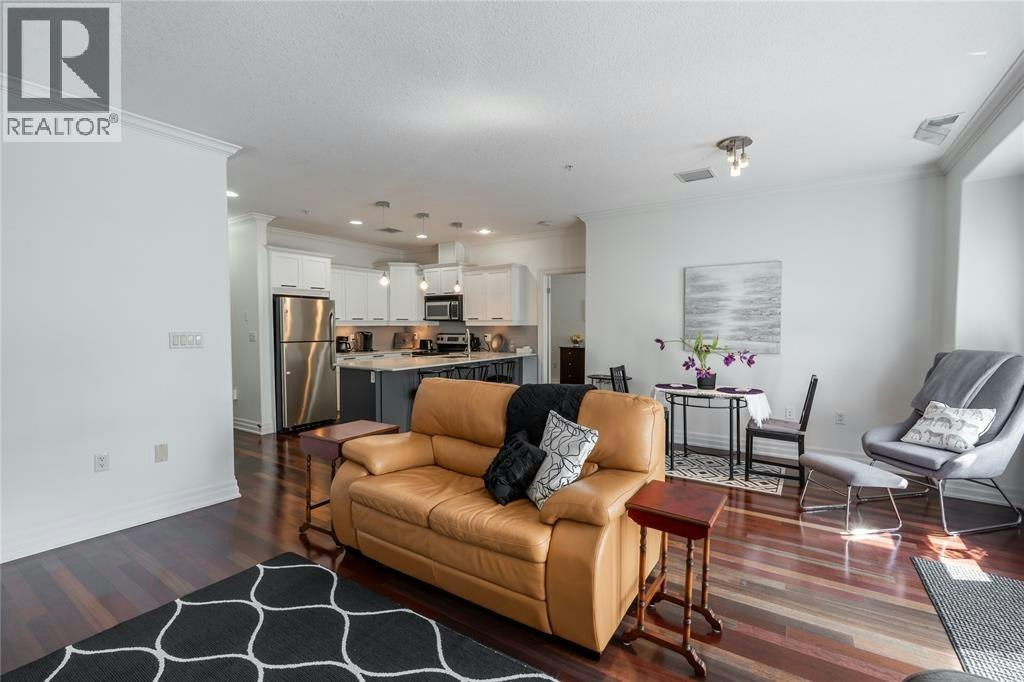 211-1550 Venetian Boulevard, Point Edward, ON, N7T 0A4 - 5