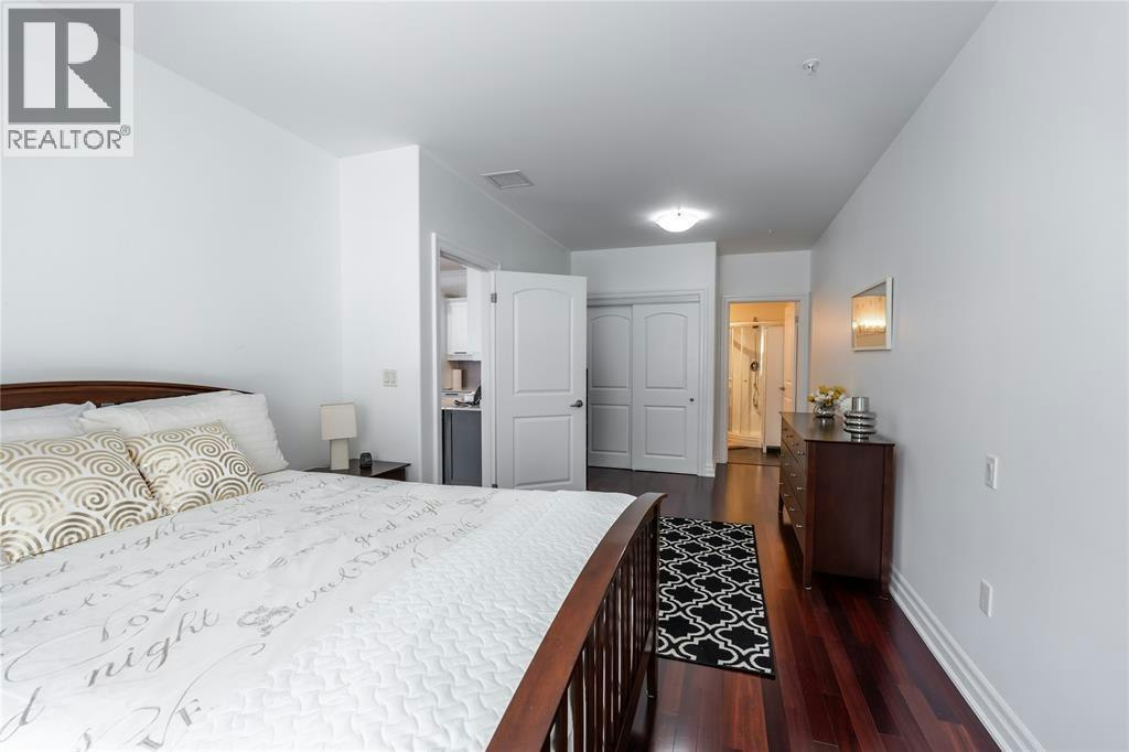 211-1550 Venetian Boulevard, Point Edward, ON, N7T 0A4 - 13