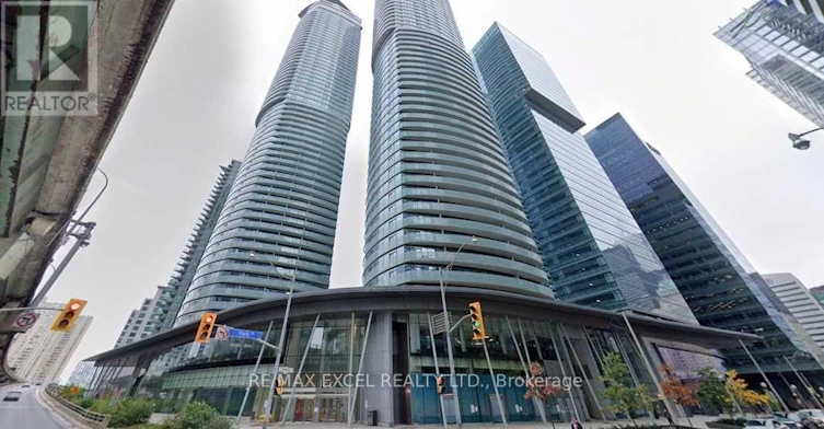 3704-14 York Street, Toronto, ON, M5J 0B1