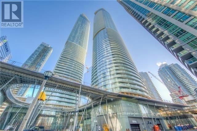 3704-14 York Street, Toronto, ON, M5J 0B1 - 23