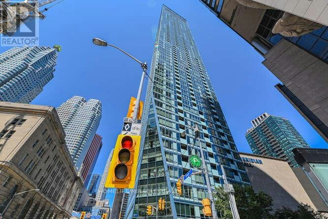 3712-8 The Esplanade N, Toronto, ON, M5E 0A6