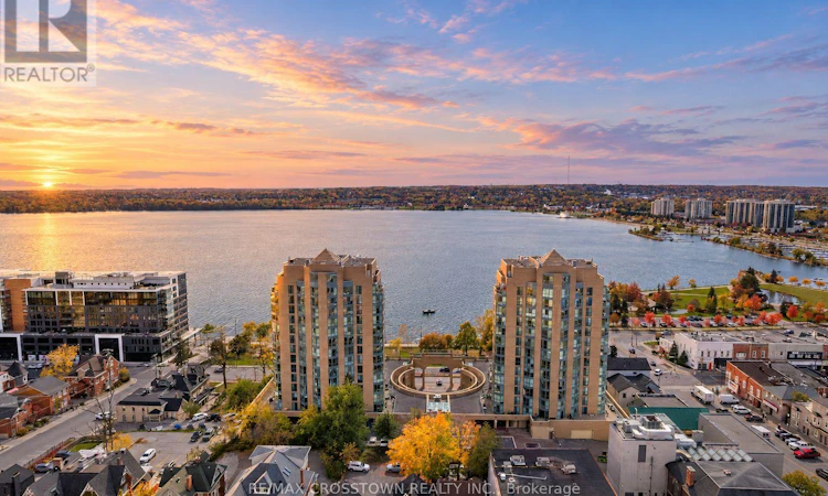 1506-140 Dunlop Street E