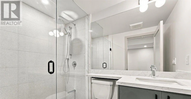 BSMT-113 Hatherley Road, Toronto, ON, M6E 1W4 - 11