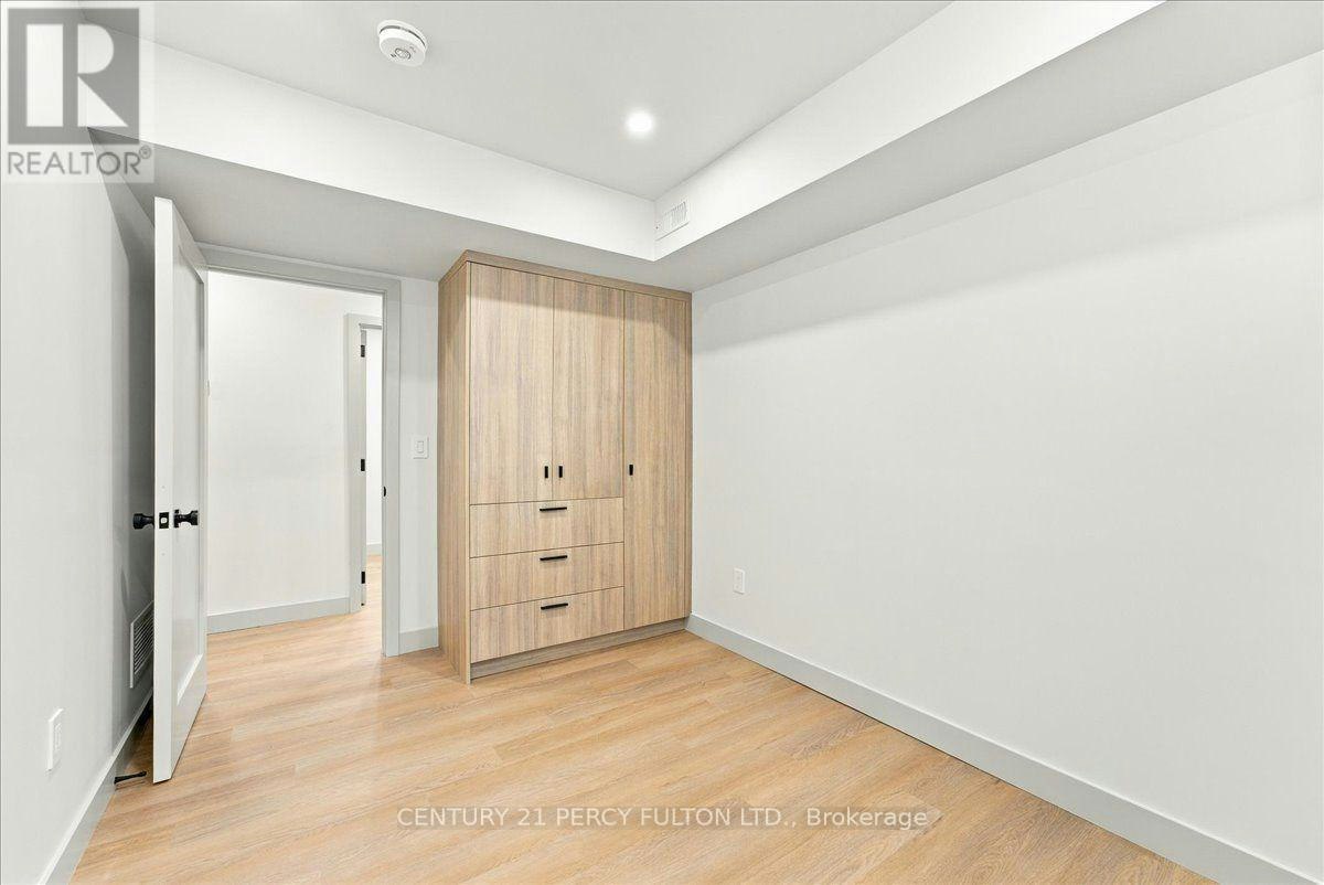 BSMT-113 Hatherley Road, Toronto, ON, M6E 1W4 - 12