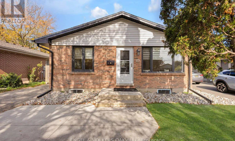 25 Hines Crescent