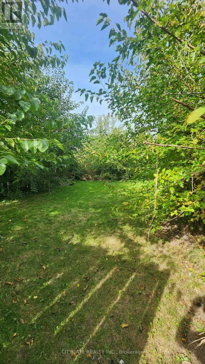 6447 Ash Street, Niagara Falls, ON, L2G 2H4 - 15
