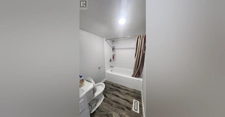 6447 Ash Street, Niagara Falls, ON, L2G 2H4 - 10