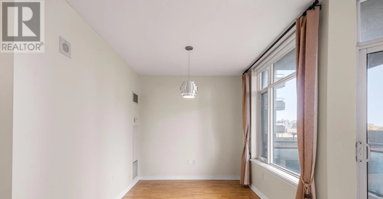 406-570 Laurier Avenue, Ottawa, ON, K1R 1C8 - 10