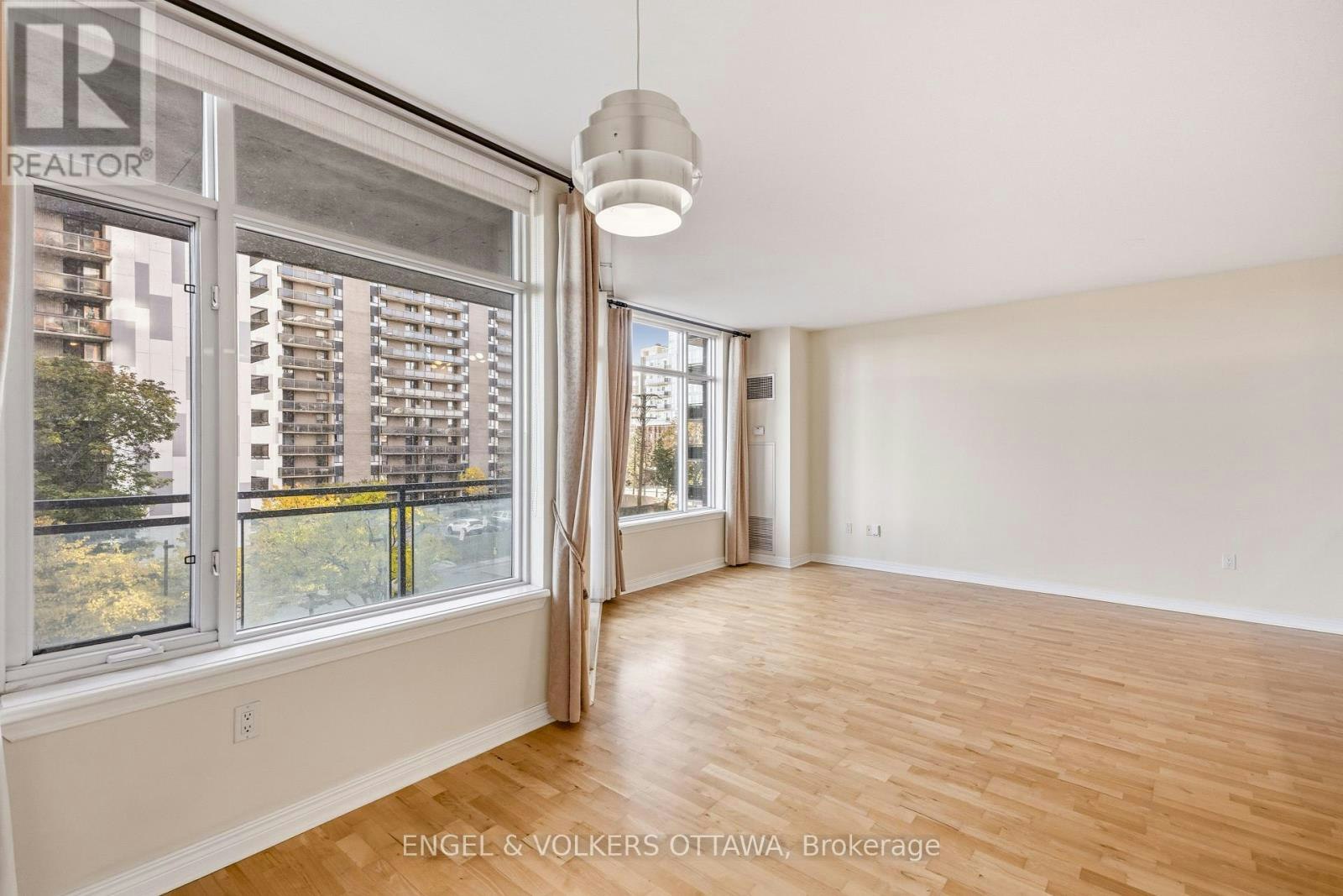 406-570 Laurier Avenue, Ottawa, ON, K1R 1C8 - 12