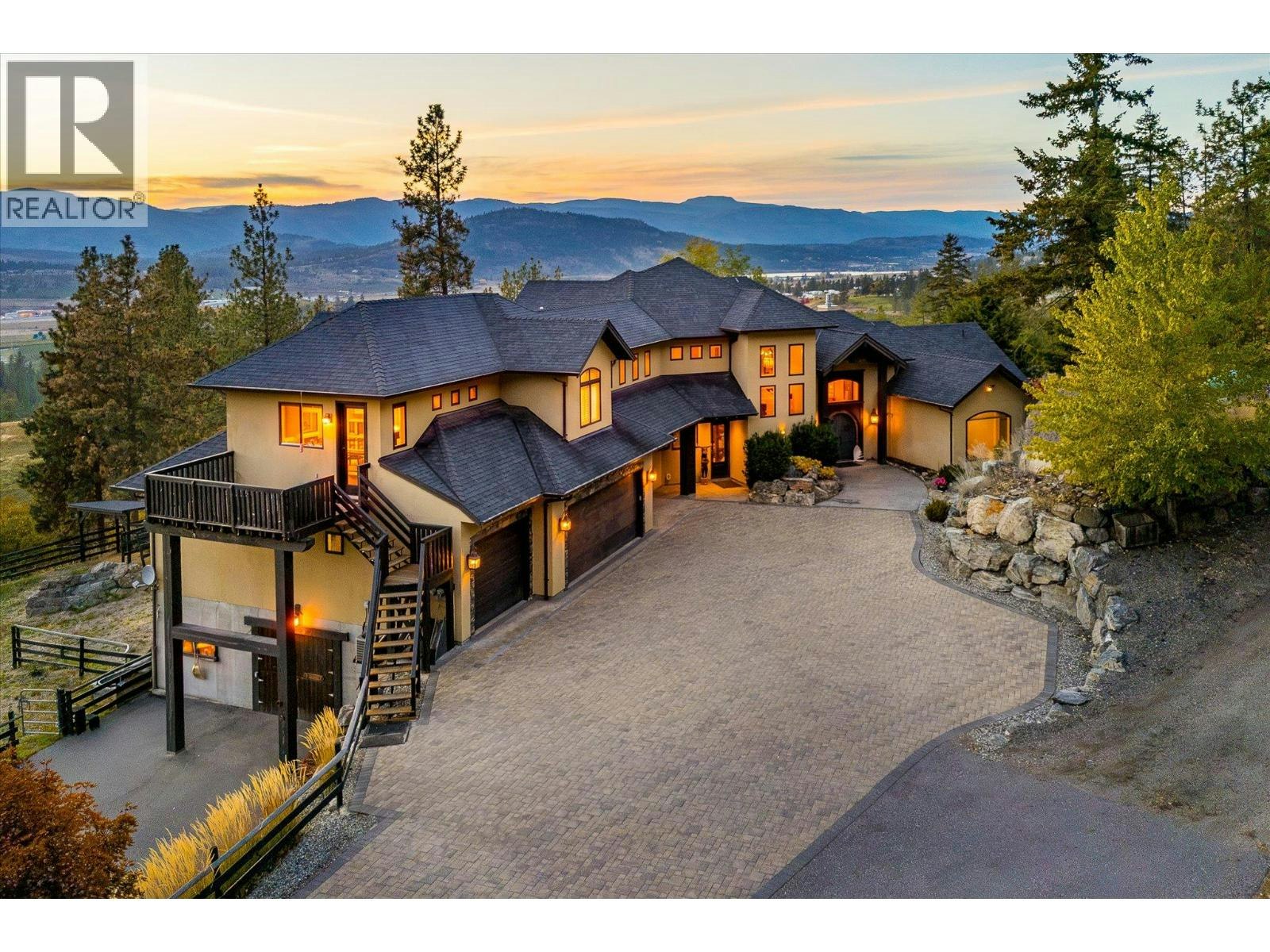 5500 Rockface Road - 5