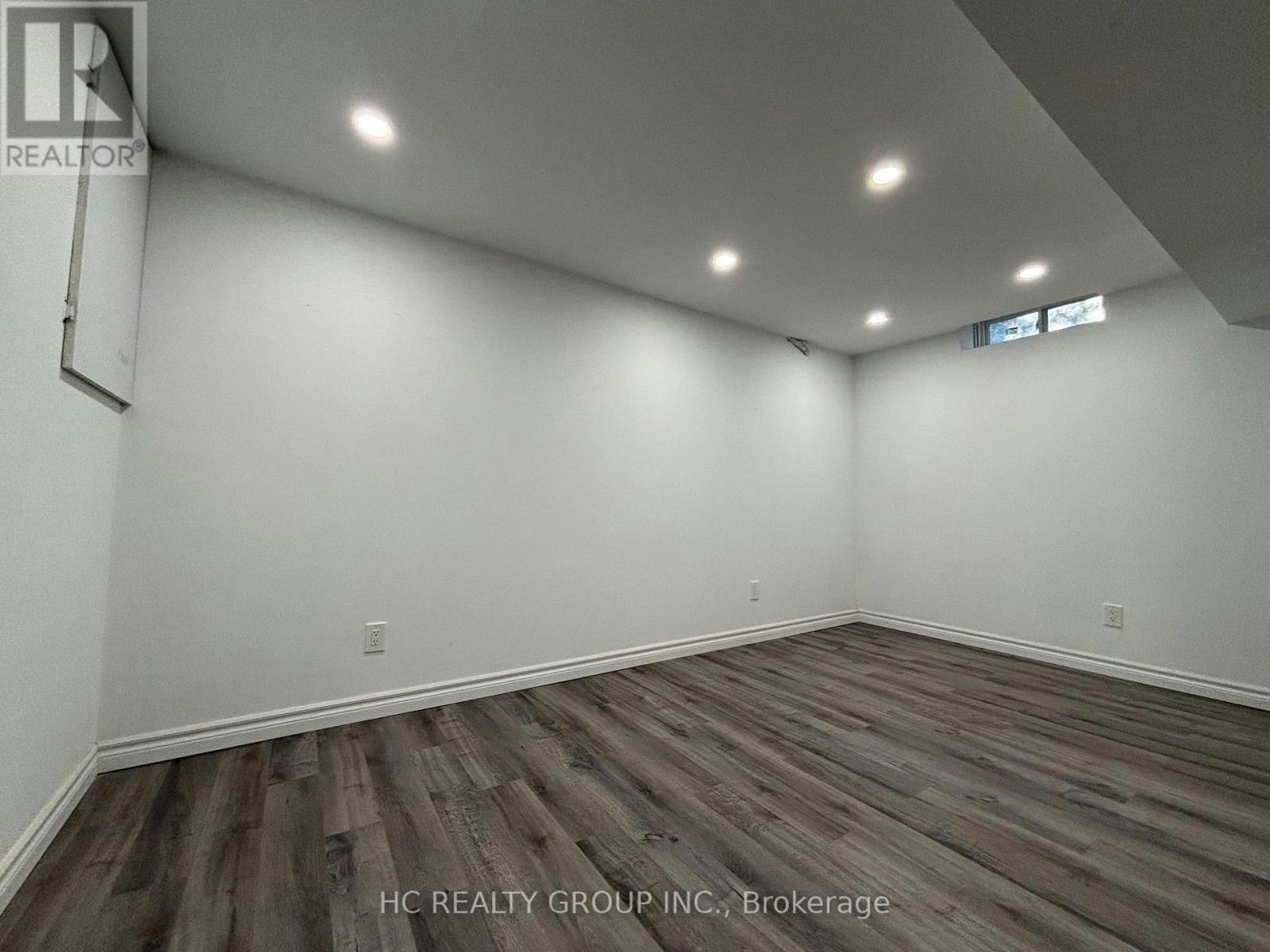 27 Lucas Lane, Ajax, ON, L1S 3P7 - 12
