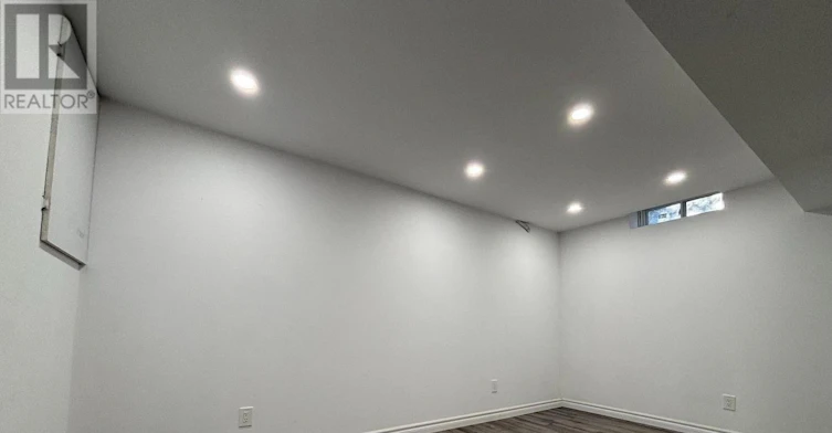 27 Lucas Lane, Ajax, ON, L1S 3P7 - 12