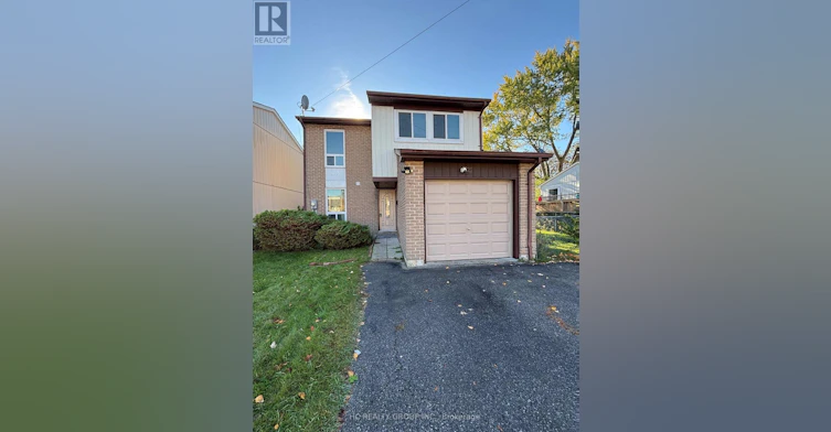 27 Lucas Lane, Ajax, ON, L1S 3P7