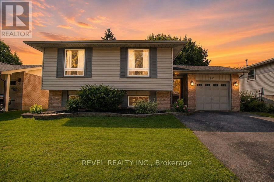 27 Myrtleville Drive, Brantford, ON, N3V 1B9