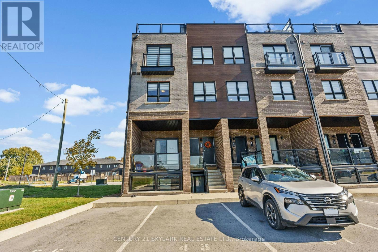 55-6705 Cropp Street, Niagara Falls, ON, L2E 0C1 - 2