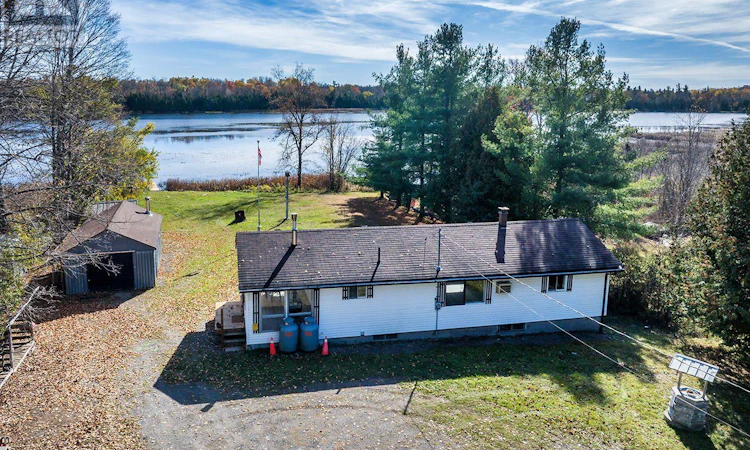 315 Swinburne Lane