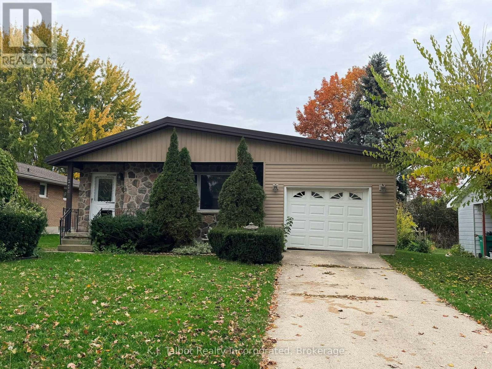 216 Dawnrose Drive, Goderich, ON, N7A 4C2
