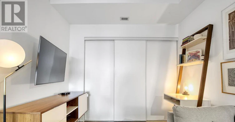 404-130 Rusholme Road, Toronto, ON, M6H 1A7 - 12