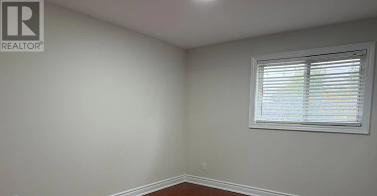 29 Lawnmere Crescent, Toronto, ON, M1S 2T1 - 13