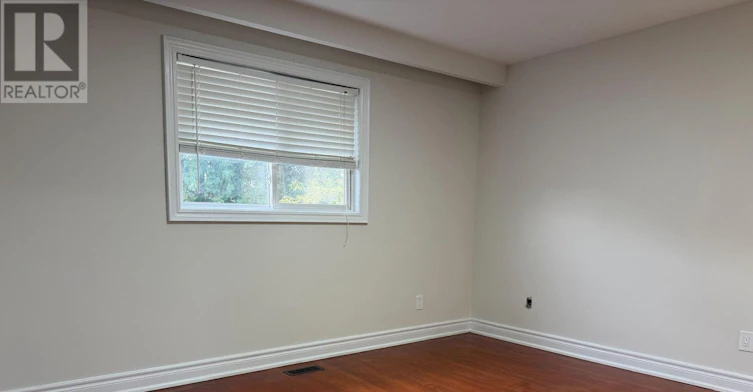 29 Lawnmere Crescent, Toronto, ON, M1S 2T1 - 12
