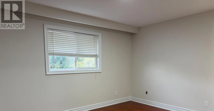 29 Lawnmere Crescent, Toronto, ON, M1S 2T1 - 16
