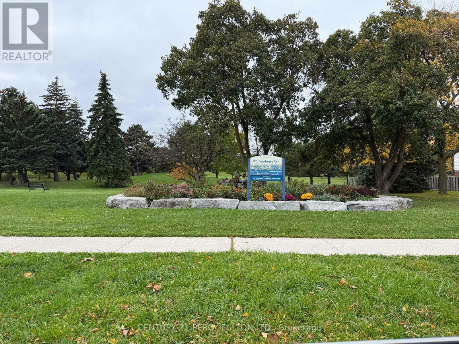 29 Lawnmere Crescent, Toronto, ON, M1S 2T1 - 4