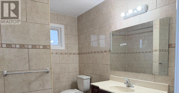 29 Lawnmere Crescent, Toronto, ON, M1S 2T1 - 17