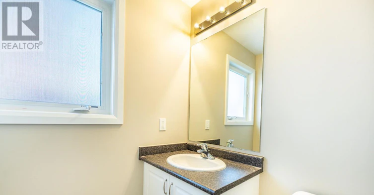 122 Gwillimbury Drive, Bradford West Gwillimbury, ON, L3Z 0B3 - 39