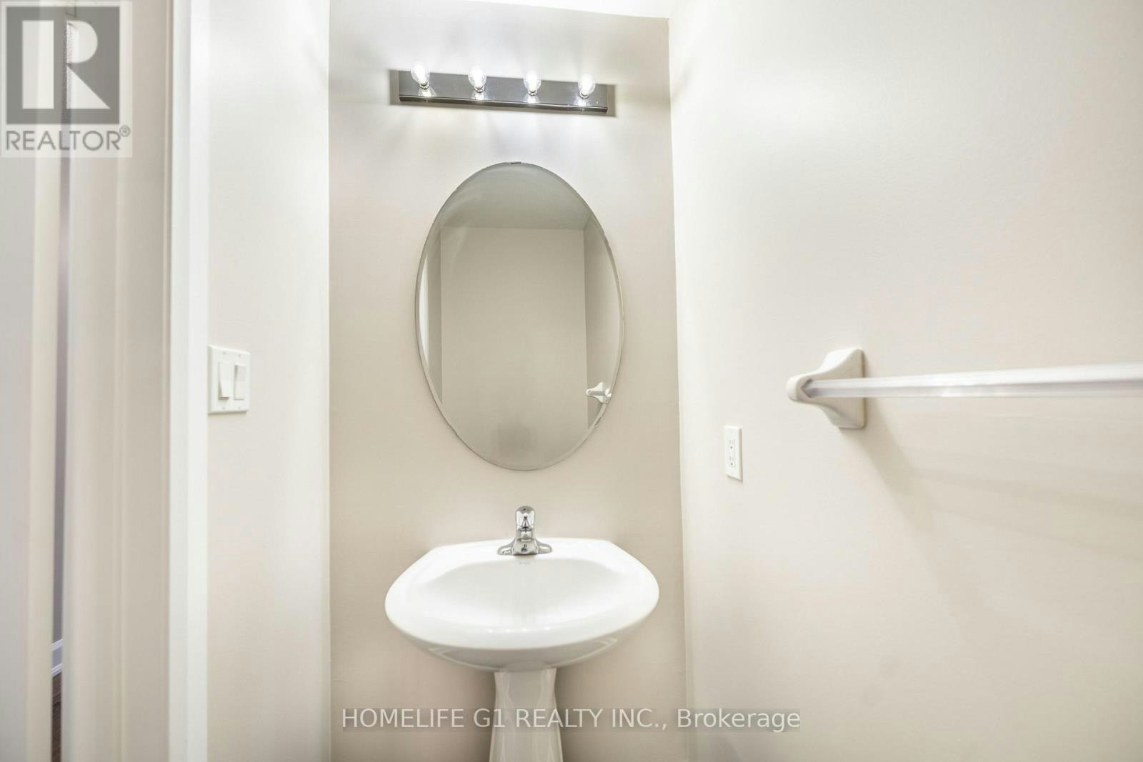 122 Gwillimbury Drive, Bradford West Gwillimbury, ON, L3Z 0B3 - 10