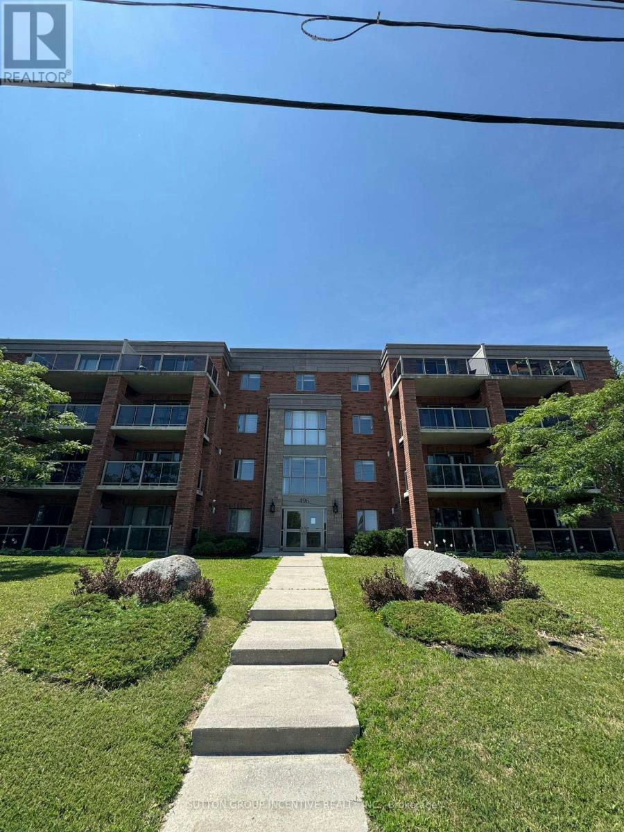 204-496 Yonge Street, Barrie, ON, L4N 4E2
