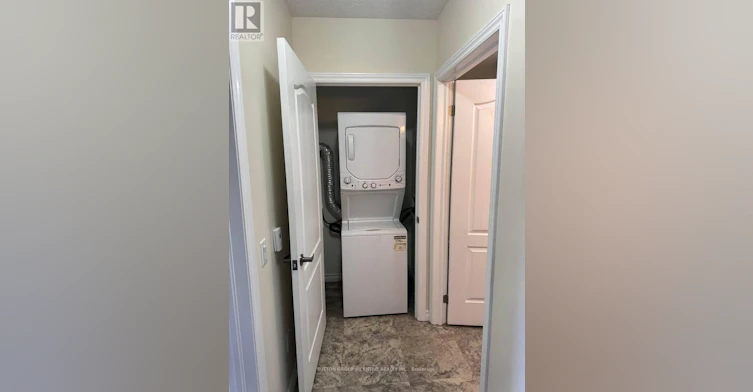 204-496 Yonge Street, Barrie, ON, L4N 4E2 - 8