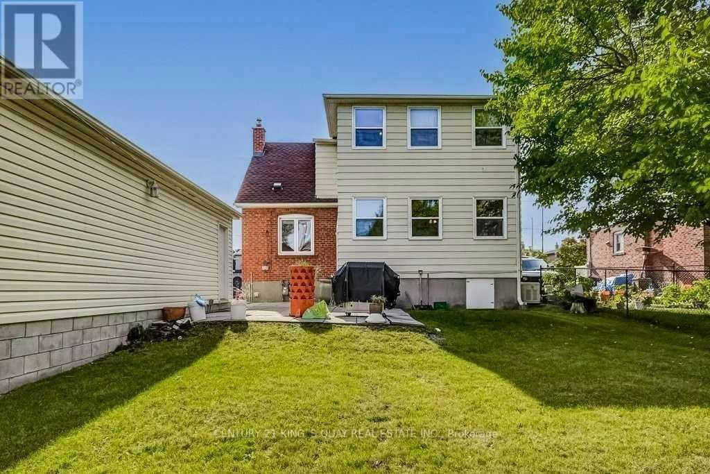 BASEMENT-36 Whitley Avenue, Toronto, ON, M3K 1A2