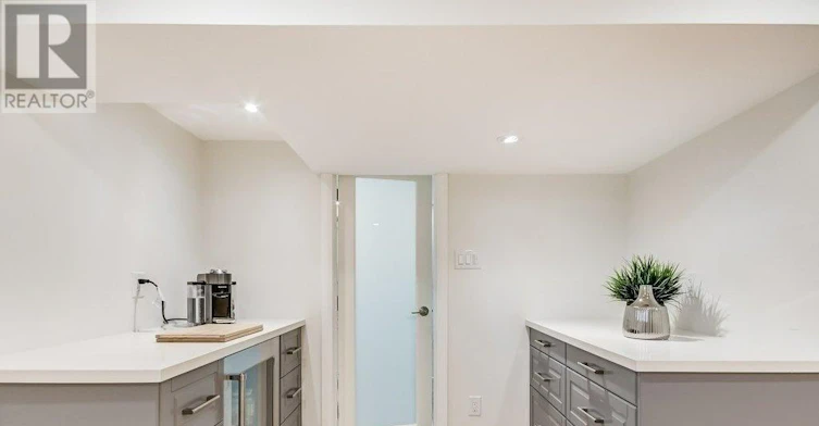 BASEMENT-36 Whitley Avenue, Toronto, ON, M3K 1A2 - 5
