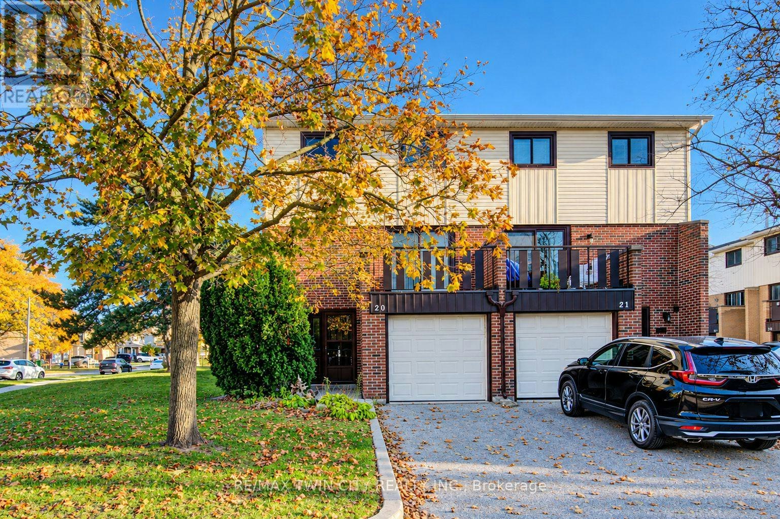 20-187 Grulke Street, Kitchener, ON, N2A 2S6