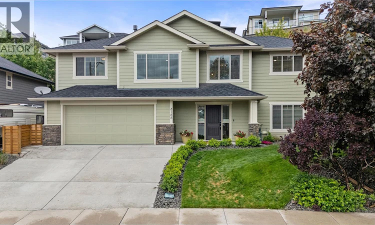 3188 Saddleback Place