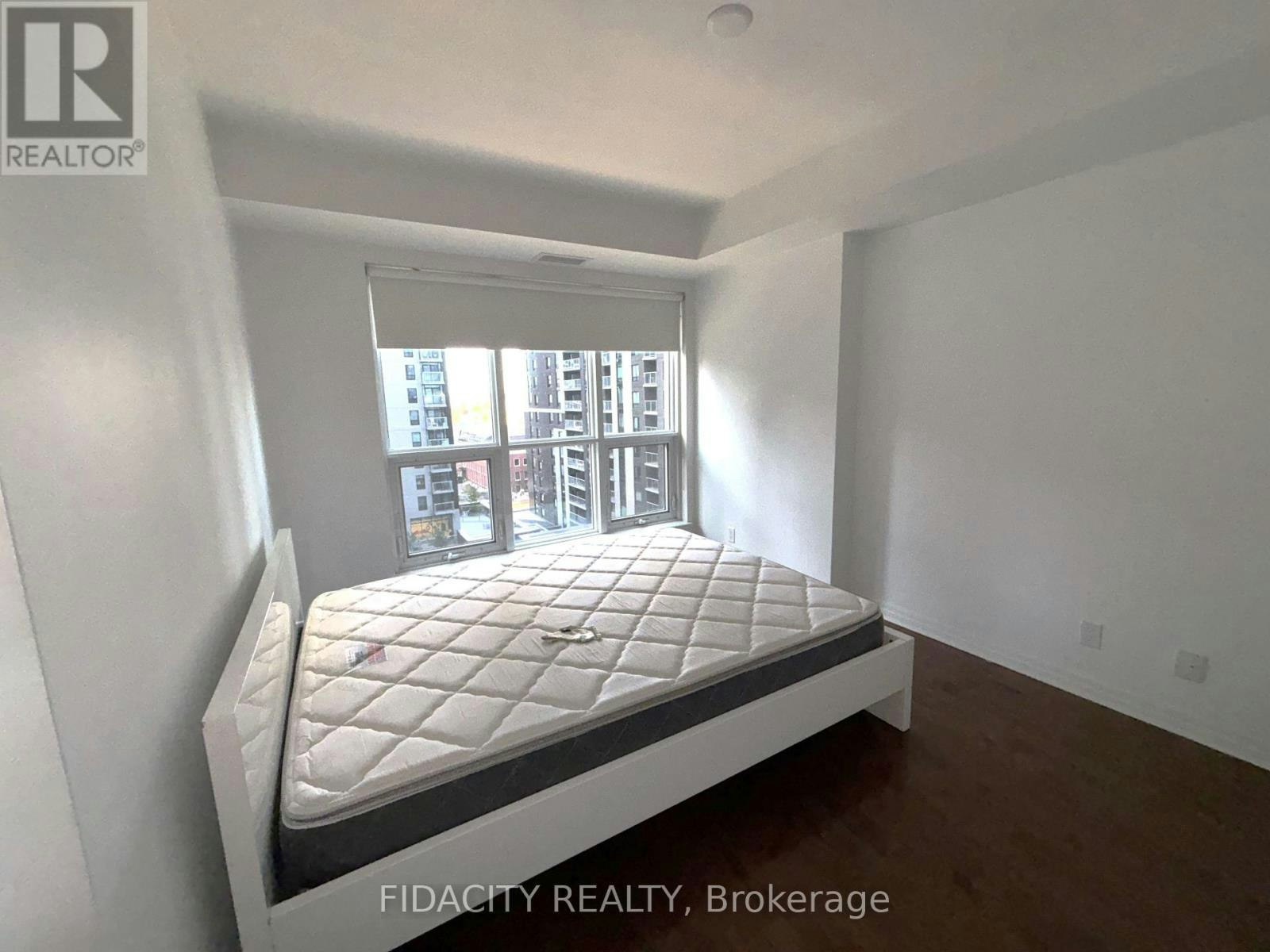 1004-242 Rideau Street, Ottawa, ON, K1N 0B7 - 7