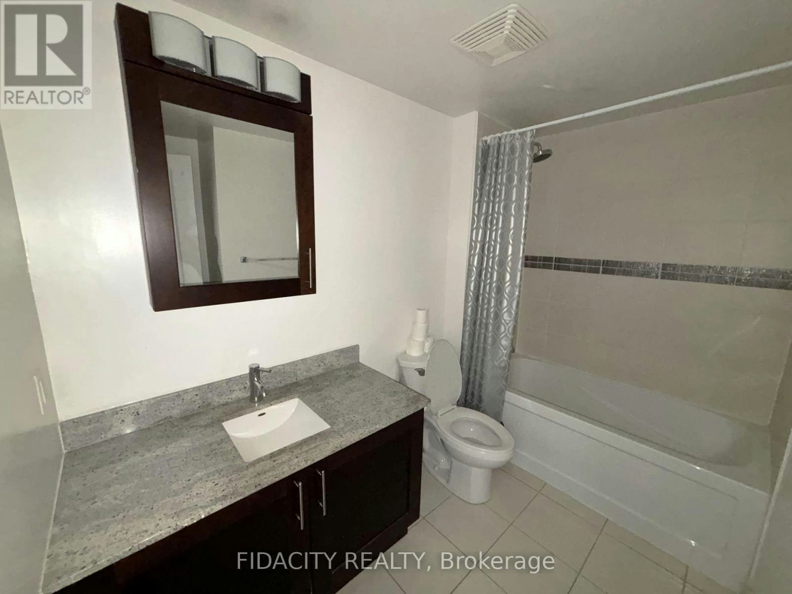 1004-242 Rideau Street, Ottawa, ON, K1N 0B7 - 8
