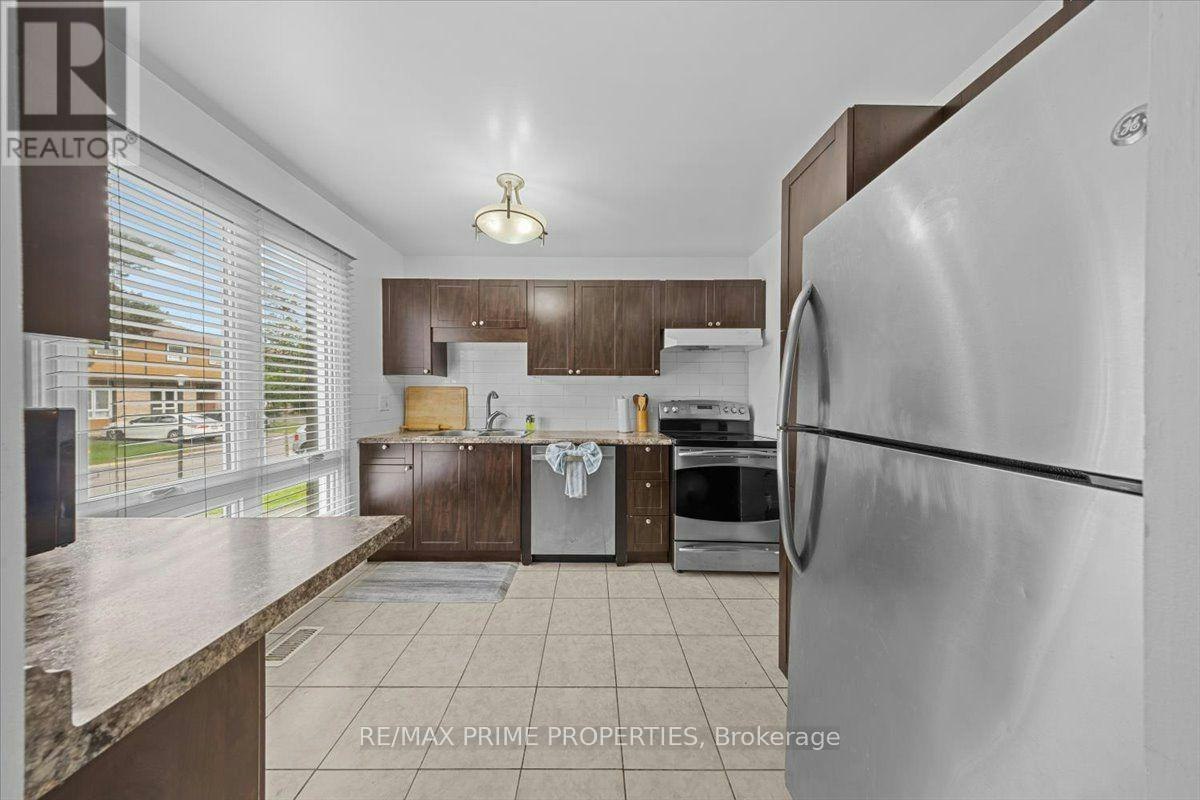 29-6252 Castille Court, Ottawa, ON, K1C 1X5 - 3