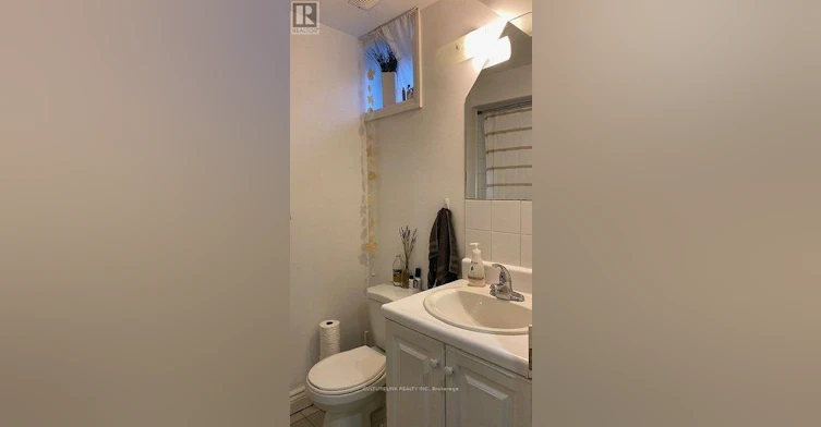 LOWER-119 Montrose Avenue, Toronto, ON, M6J 2T6 - 12