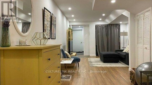 LOWER-119 Montrose Avenue, Toronto, ON, M6J 2T6 - 4