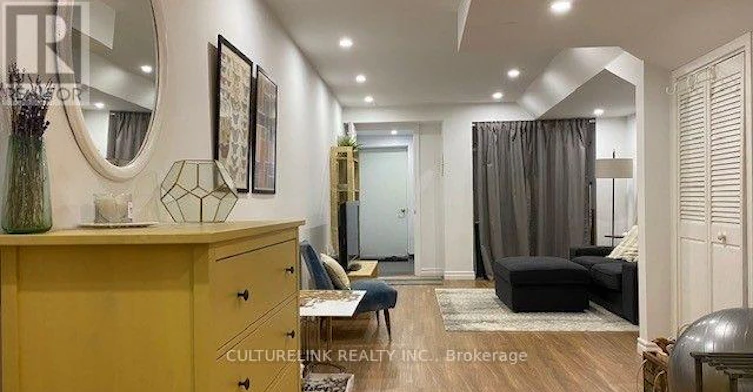 LOWER-119 Montrose Avenue, Toronto, ON, M6J 2T6 - 4