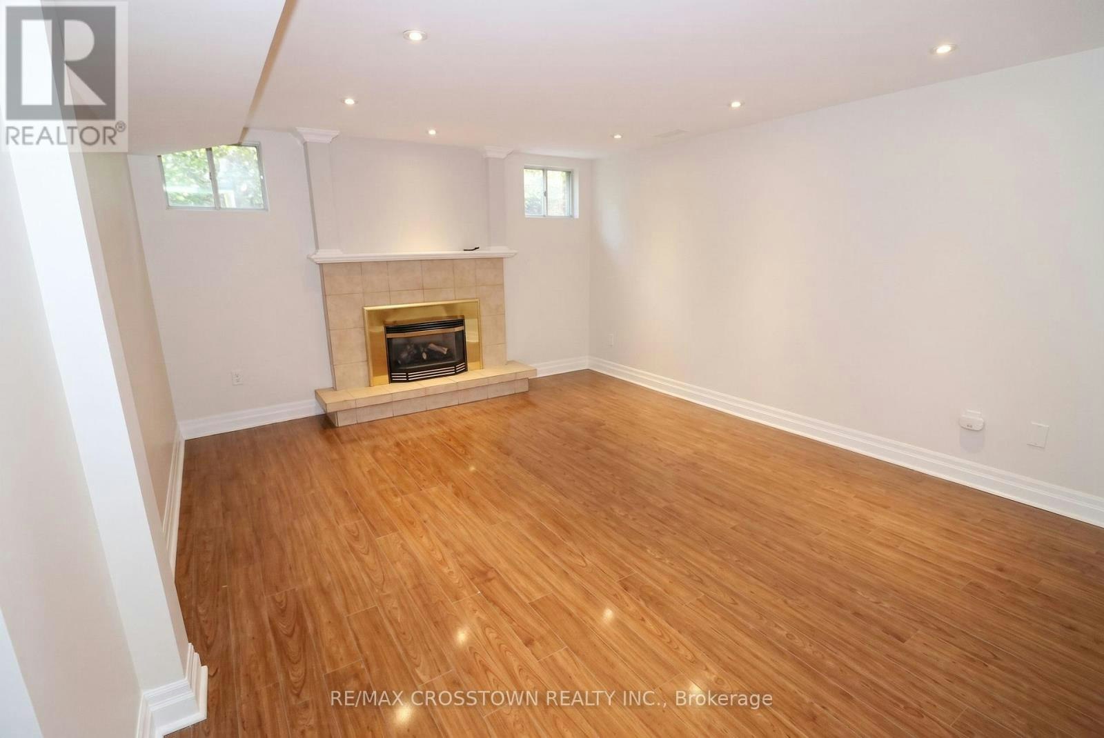 59 Holland River Boulevard, East Gwillimbury, ON, L9N 1C2 - 2