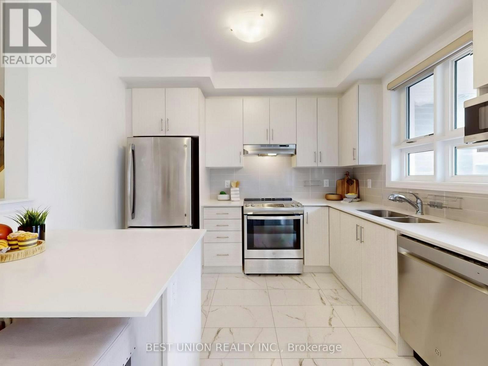71 Imperial College Lane, Markham, ON, L6E 2C1 - 24