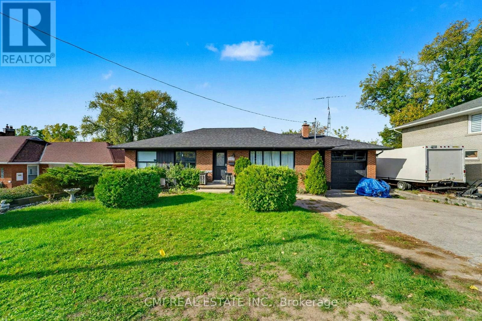 2610 Islington Avenue, Toronto, ON, M9V 2X3