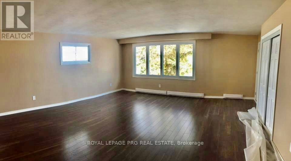 UPPER-1269 Paquette Street, Greater Sudbury, ON, P3A 3X9 - 2