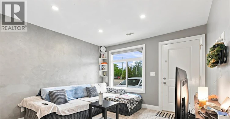 3457 Walker Road, Windsor, ON, N8W 3S2 - 5