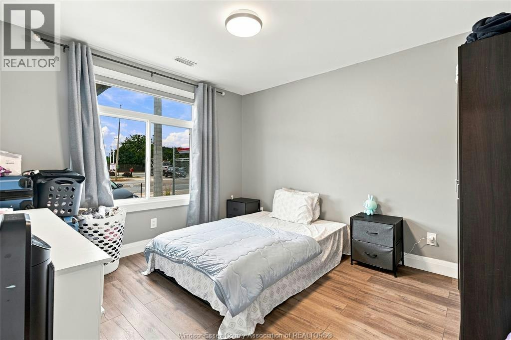3457 Walker Road, Windsor, ON, N8W 3S2 - 12