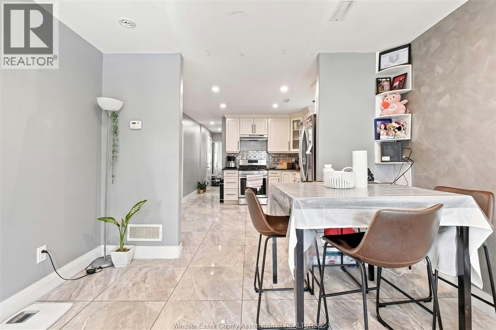 3457 Walker Road, Windsor, ON, N8W 3S2 - 8