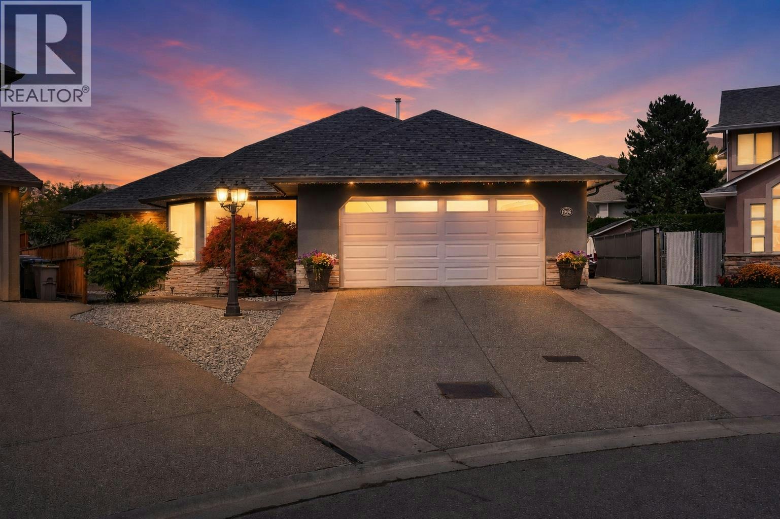 996 Arlington Court, Kamloops, BC, V2B 8T4